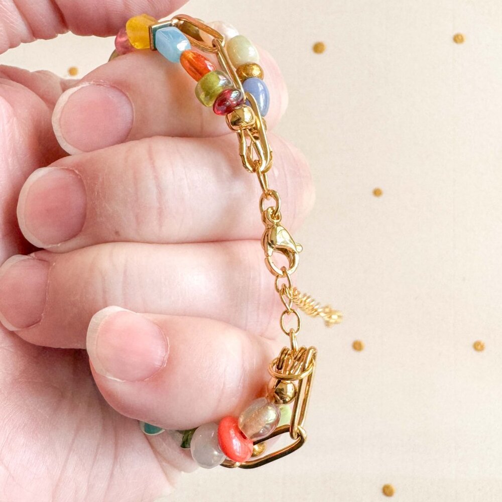 Y2K Personalized Glass Beads & Gold Paperclip Chain Bracelet - Picture 7 of 9